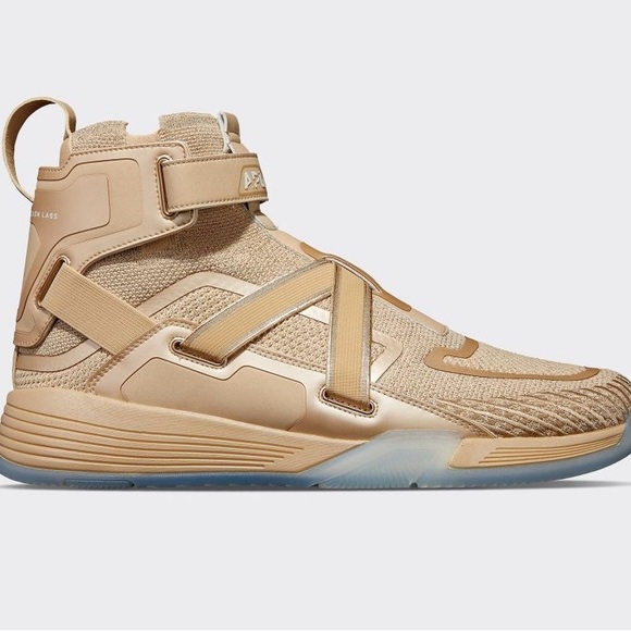 APL (Athletic Propulsion Labs) Super Future MSRP $325 - Picture 1 of 1